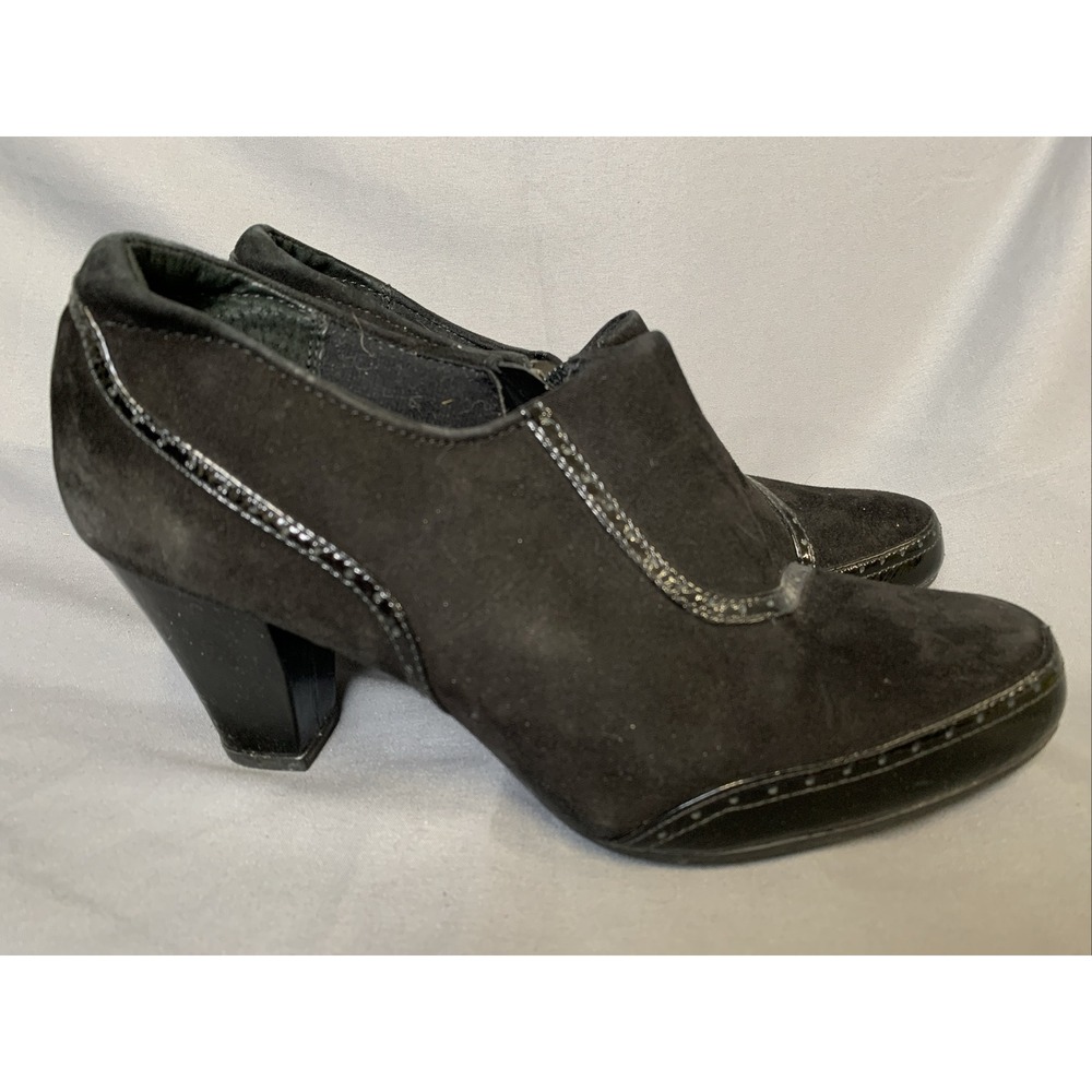 Clarks Artisan‎ Bootie Women's Size 8.5M Black Suede Block Heel Leather Shoes